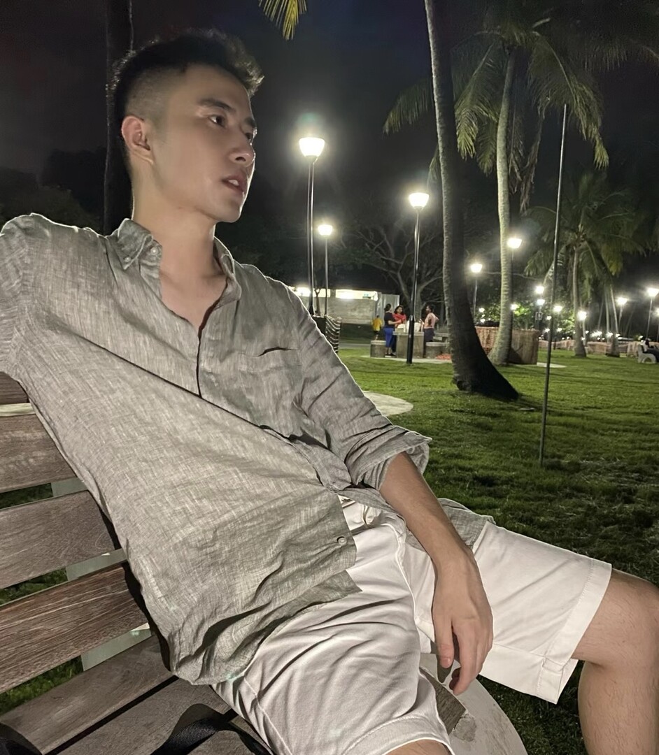 NYC亚裔男生按摩服务